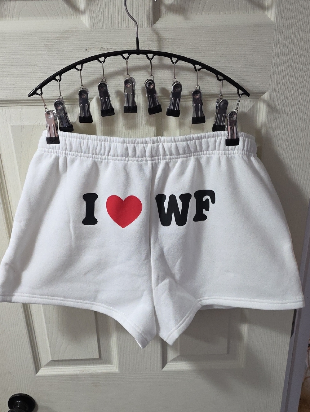 Women's White 'I ❤ WF' Casual Elastic-Waist Shorts Size L